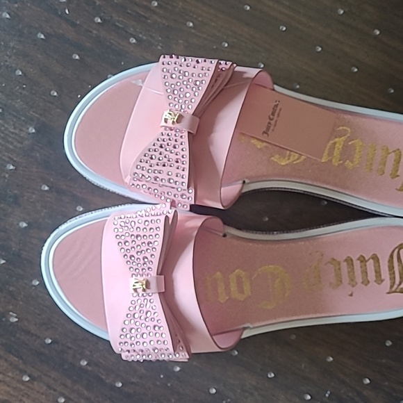 💕HP💕Juicy Couture Pink Rhinestone Bow Sandals - Size 10 - Picture 7 of 12